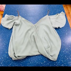 Open shoulder shirt!